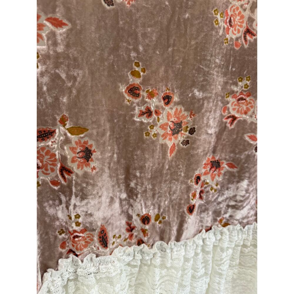 POL Velvet Floral Lace Beaded Sequin Crystal Romantic Boho Button Front Top Sz L - Picture 12 of 15